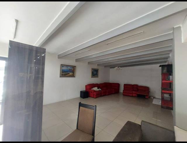 BUSINESS PROPERTY TO RENT IN MAYVILLE